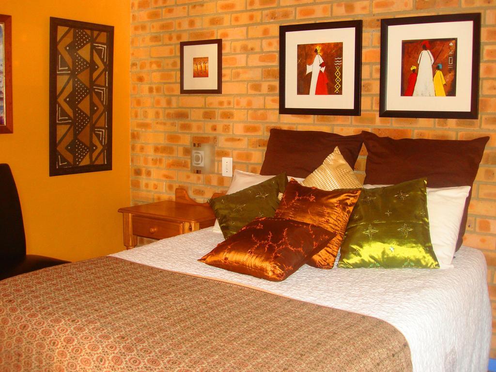 Boga Legaba Guest House & Conference Centre Mafikeng Luaran gambar