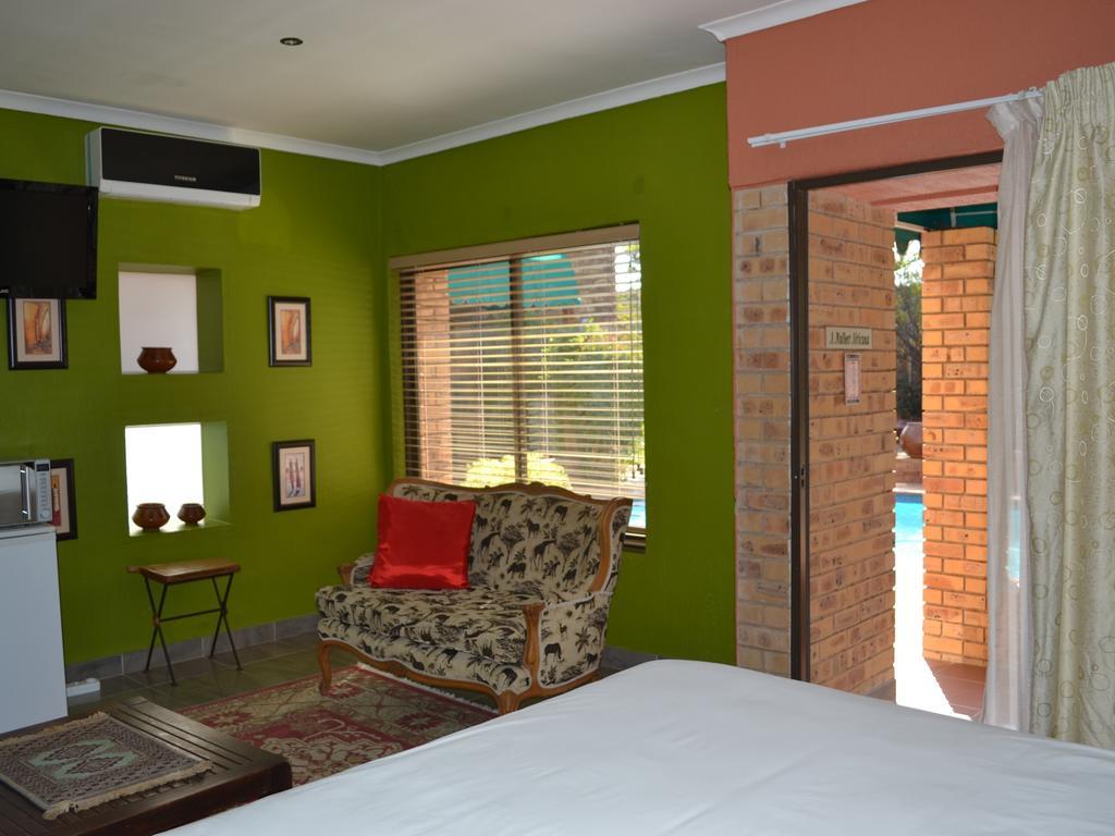 Boga Legaba Guest House & Conference Centre Mafikeng Luaran gambar